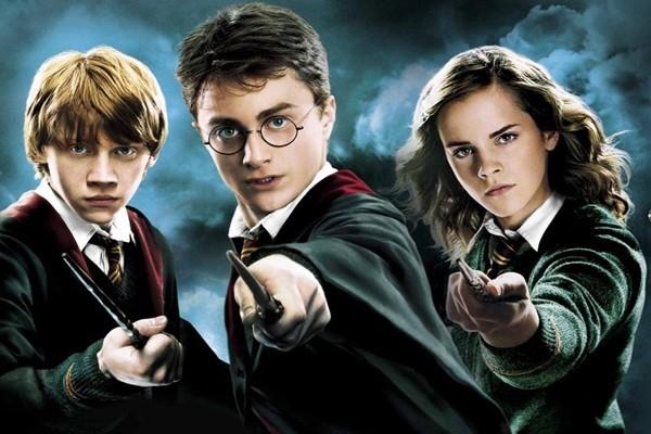 《哈利波特/Harry Potter》系列电影8部合集 4K超清资源网盘下载图片 第1张
